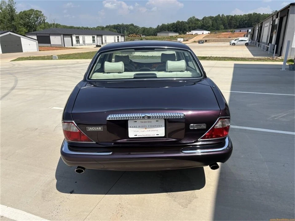 1999 Jaguar X308 XJ - Image 17 of 31
