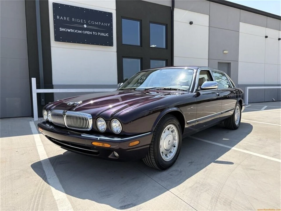 1999 Jaguar X308 XJ - Image 9 of 31