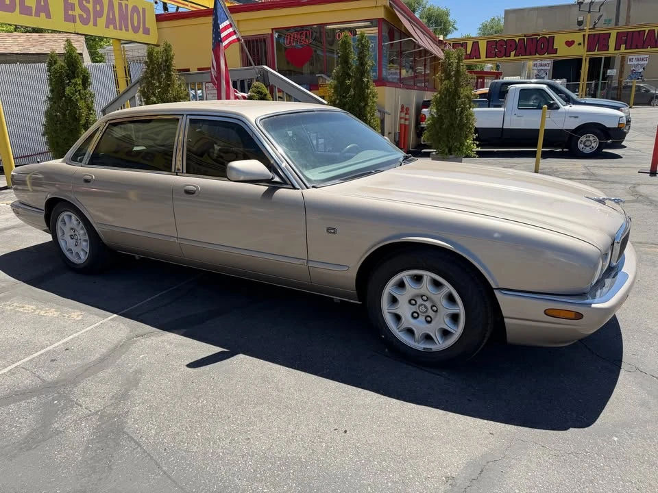 1999 Jaguar X308 XJ - Image 4 of 20