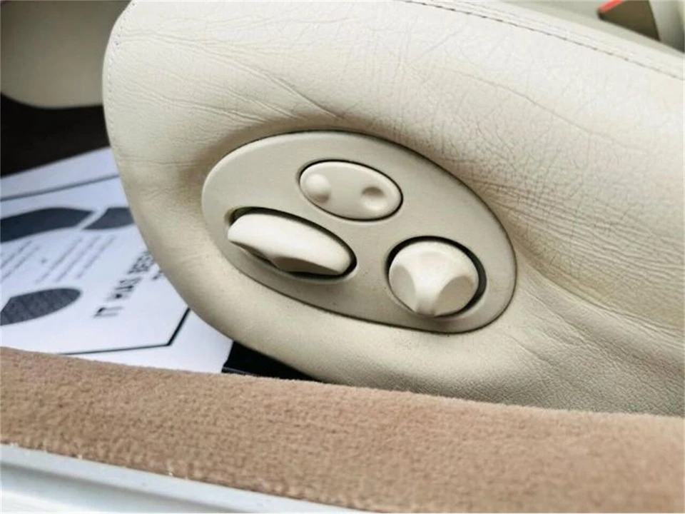 1999 Jaguar X308 XJ - Image 2 of 17