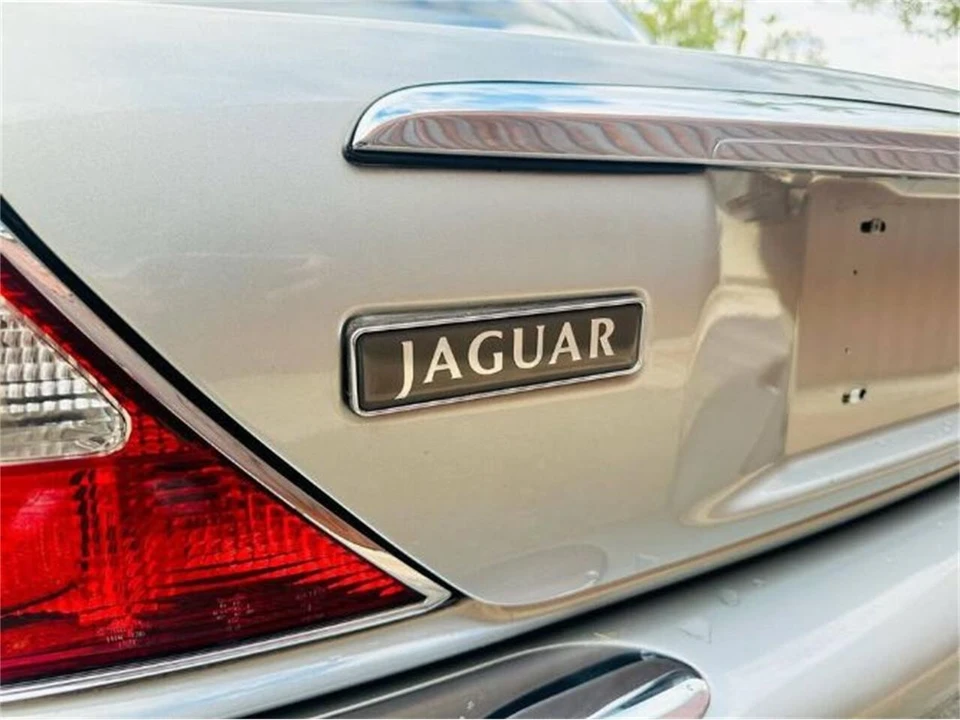 1999 Jaguar X308 XJ - Image 8 of 17