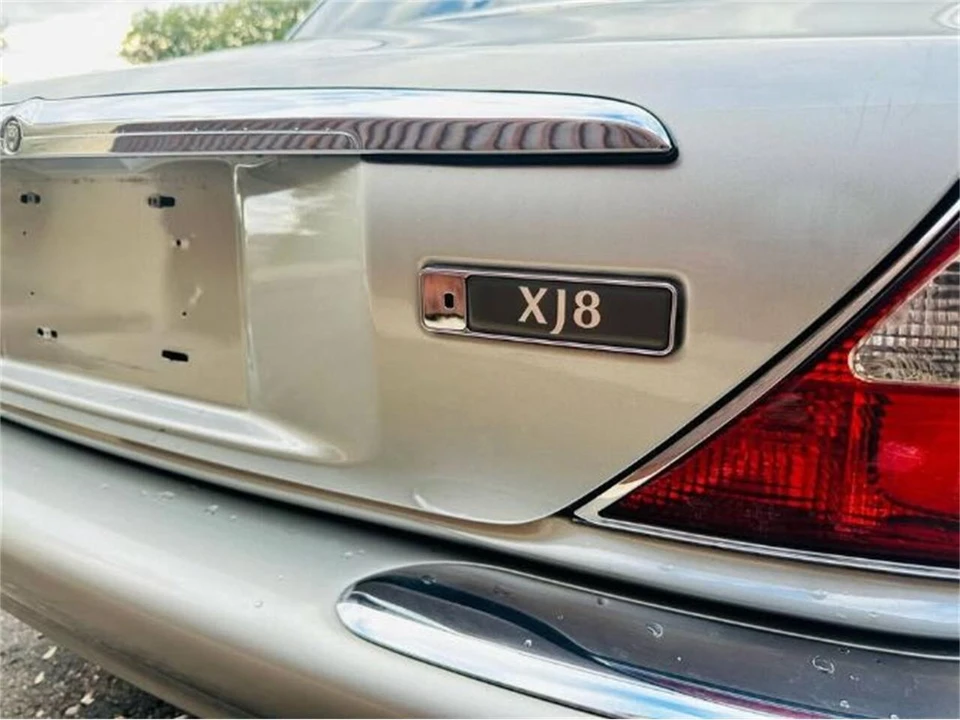 1999 Jaguar X308 XJ - Image 10 of 17