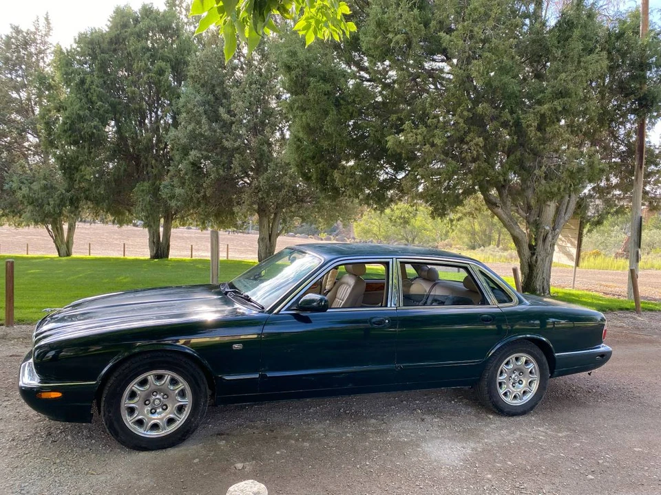 1999 Jaguar X308 XJ - Image 5 of 14