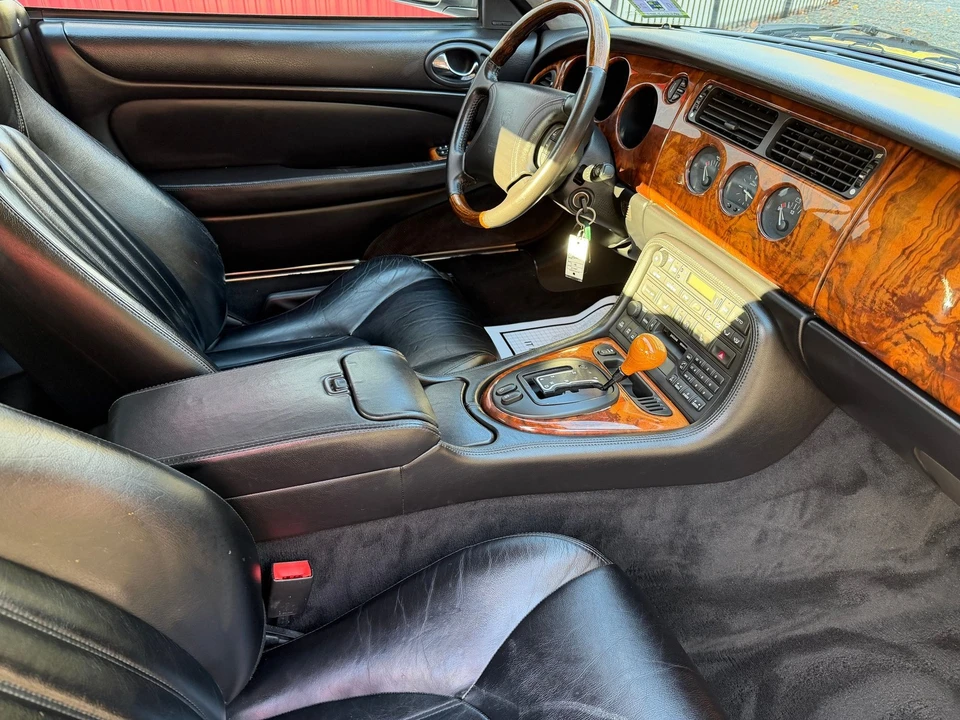 1999 Jaguar X308 XJ - Image 9 of 21