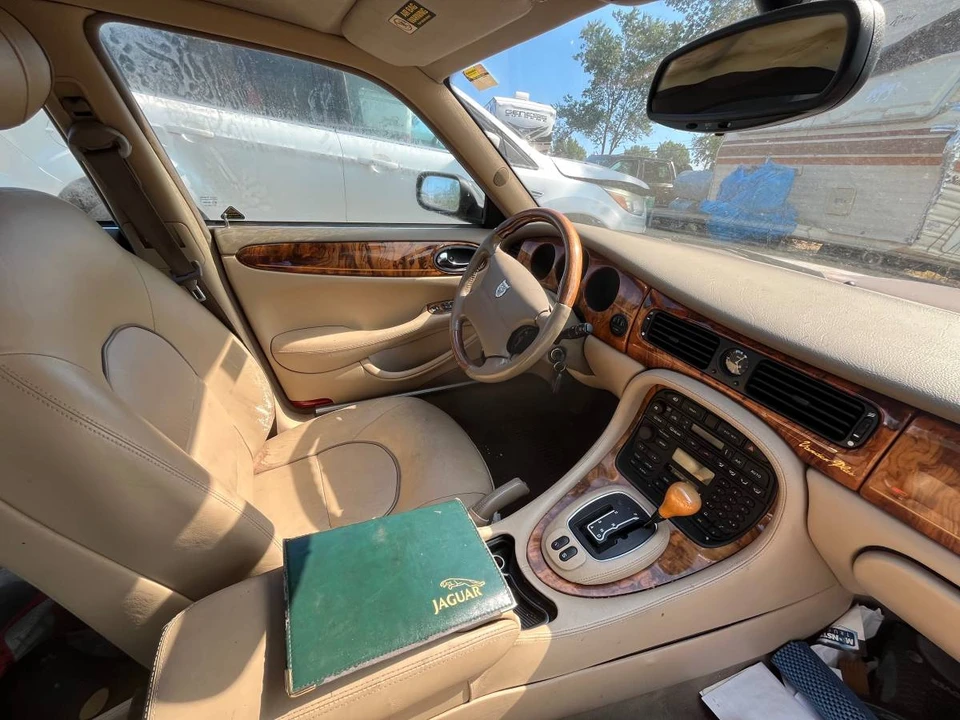 1999 Jaguar X308 XJ - Image 3 of 4