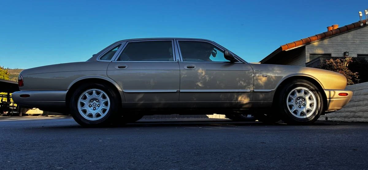 1999 Jaguar X308 XJ - Image 3 of 5