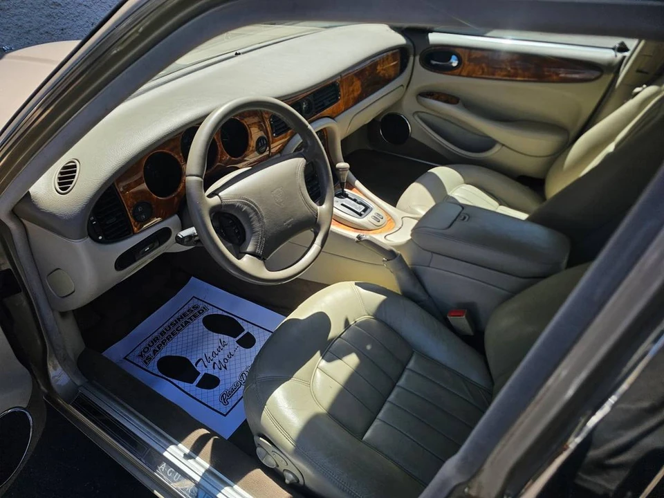 1999 Jaguar X308 XJ - Image 4 of 5