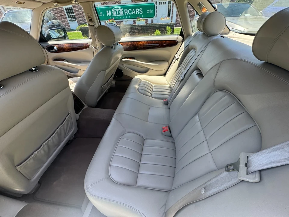 1999 Jaguar X308 XJ - Image 18 of 21