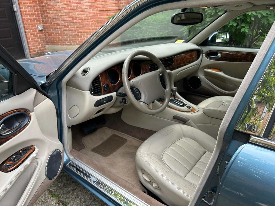 1999 Jaguar X308 XJ - Image 30 of 31