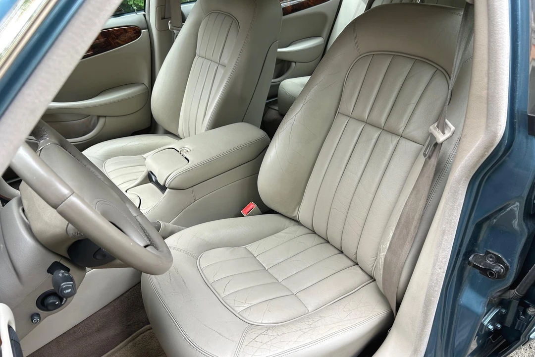 1999 Jaguar X308 XJ - Image 24 of 31