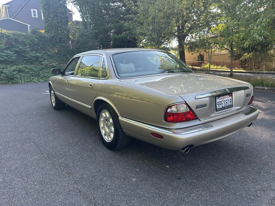 1999 Jaguar X308 XJ - Image 17 of 31