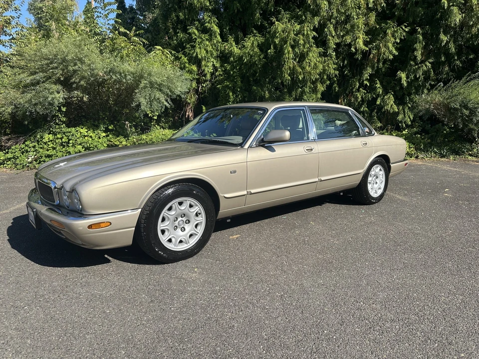 1999 Jaguar X308 XJ - Image 4 of 31