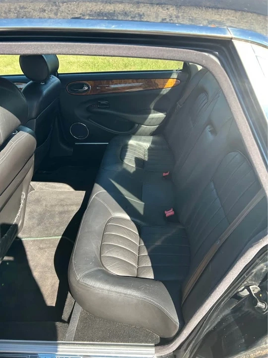 1999 Jaguar X308 XJ - Image 6 of 12