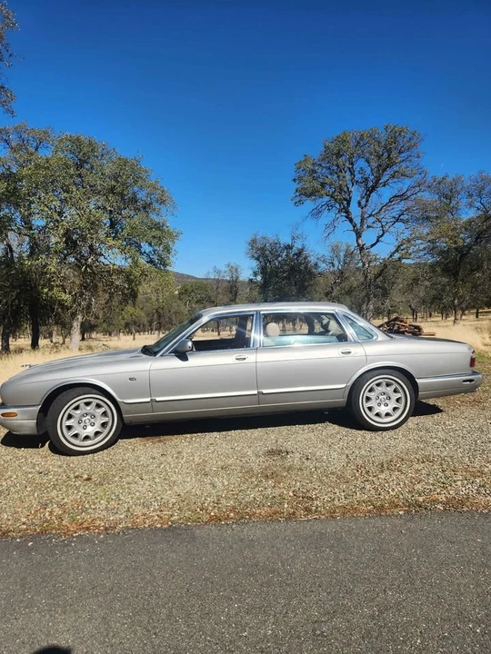 1999 Jaguar X308 XJ - Image 3 of 5