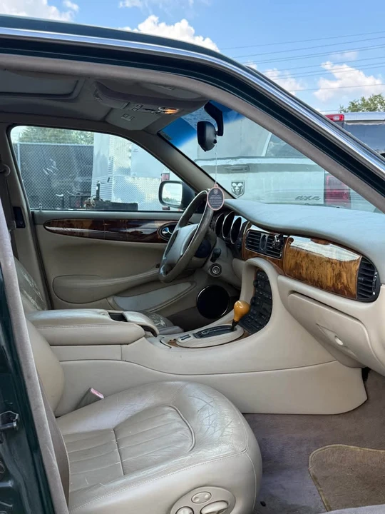 1999 Jaguar X308 XJ - Image 11 of 11