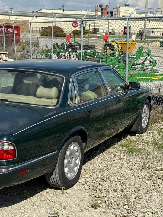 1999 Jaguar X308 XJ - Image 6 of 11