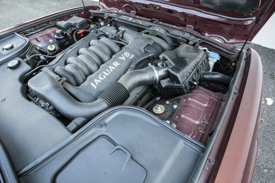 1999 Jaguar X308 XJ - Image 7 of 12
