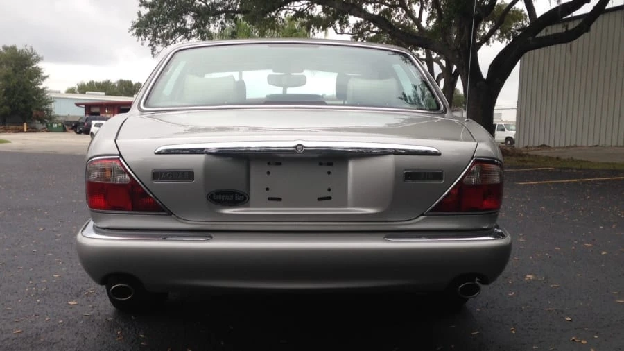 1999 Jaguar X308 XJ - Image 4 of 12