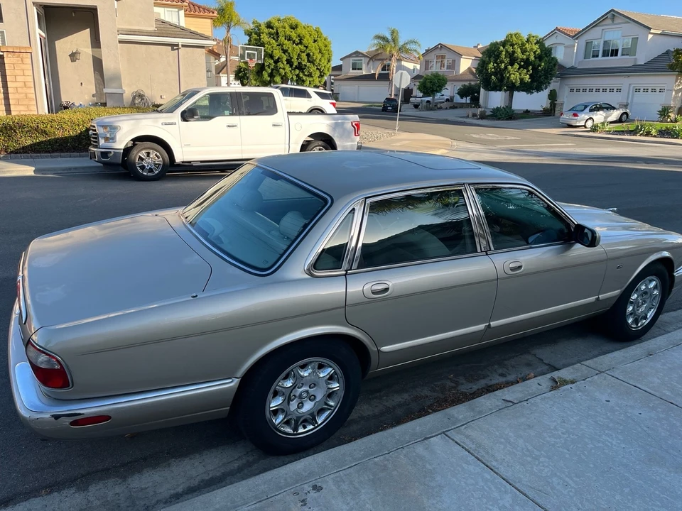 1999 Jaguar X308 XJ - Image 6 of 19
