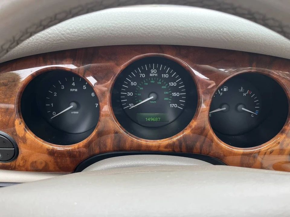 1999 Jaguar X308 XJ - Image 9 of 24