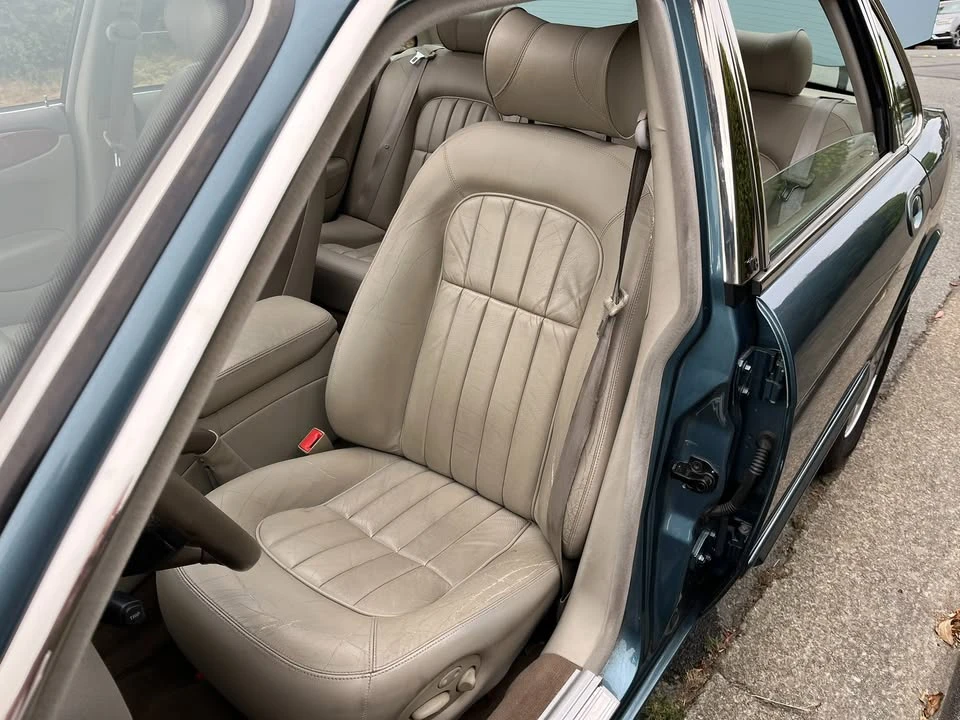 1999 Jaguar X308 XJ - Image 9 of 20