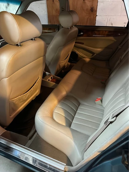 1999 Jaguar X308 XJ - Image 8 of 10