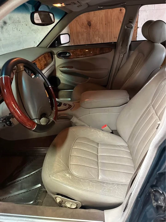 1999 Jaguar X308 XJ - Image 5 of 10
