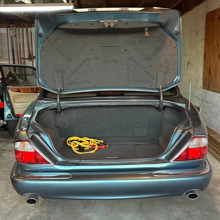 1999 Jaguar X308 XJ - Image 3 of 10