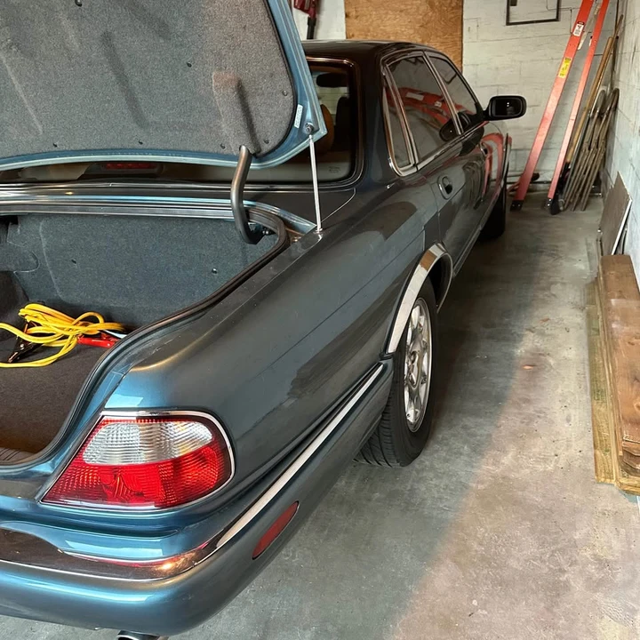 1999 Jaguar X308 XJ - Image 4 of 10