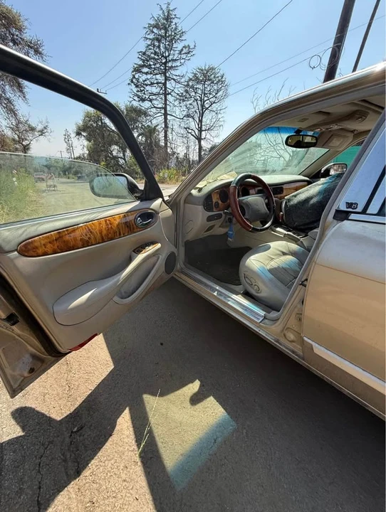 1999 Jaguar X308 XJ - Image 7 of 10