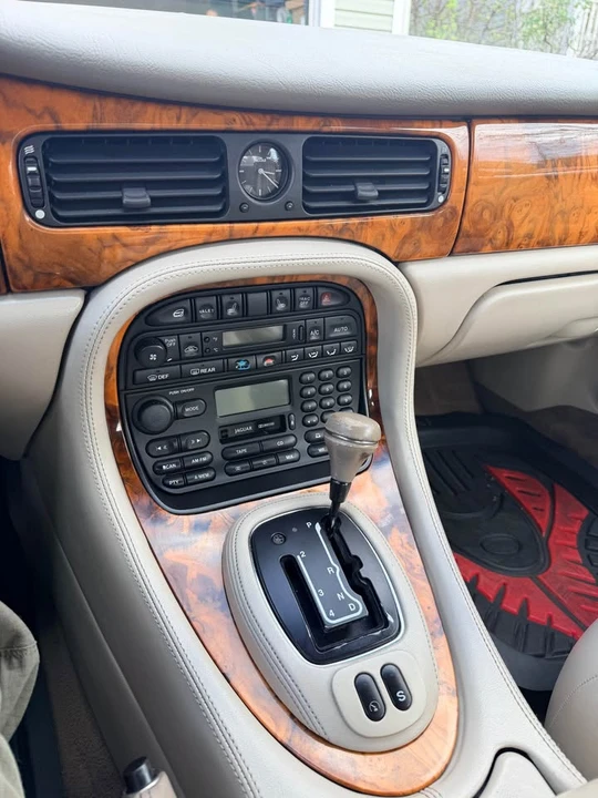 1999 Jaguar X308 XJ - Image 5 of 10