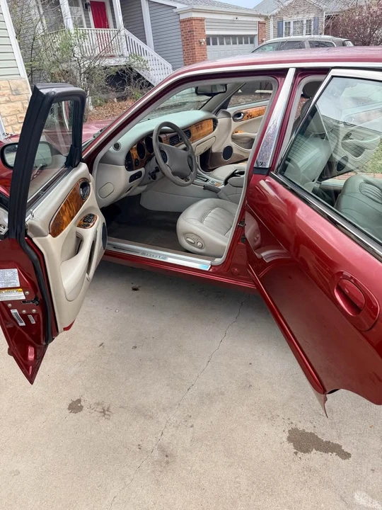 1999 Jaguar X308 XJ - Image 9 of 10