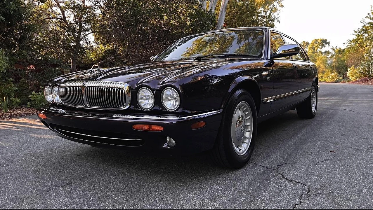 1999 Jaguar X308 XJ - Image 14 of 31