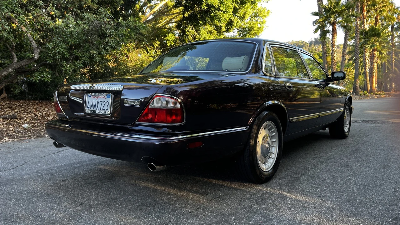 1999 Jaguar X308 XJ - Image 7 of 31