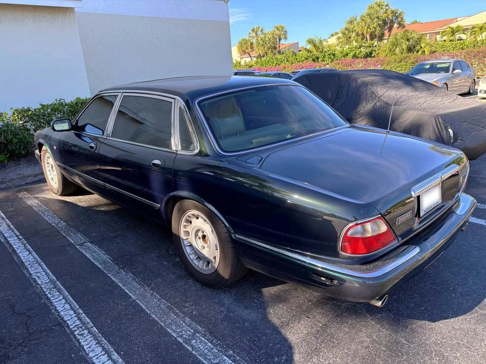 1999 Jaguar X308 XJ - Image 3 of 4