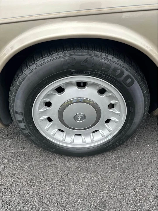 1999 Jaguar X308 XJ - Image 15 of 18