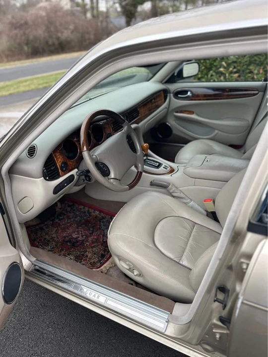1999 Jaguar X308 XJ - Image 7 of 18