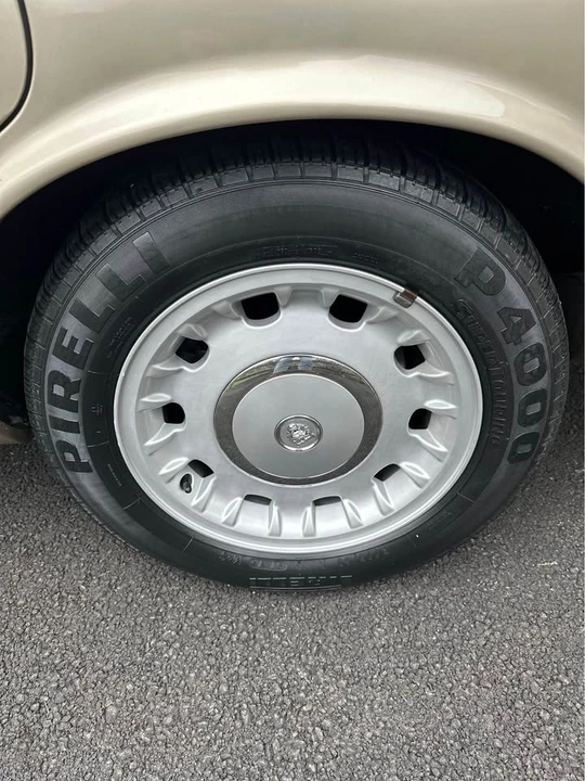 1999 Jaguar X308 XJ - Image 14 of 18