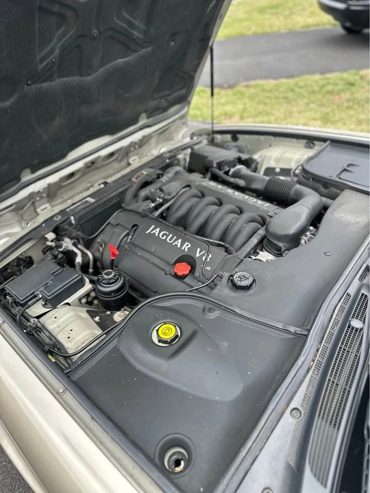 1999 Jaguar X308 XJ - Image 11 of 18