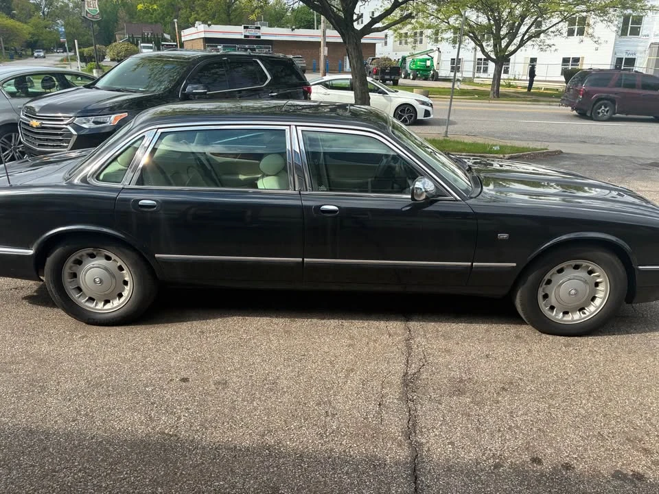 1999 Jaguar X308 XJ - Image 6 of 10