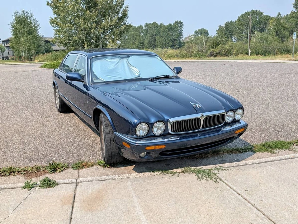 1999 Jaguar X308 XJ - Image 2 of 3