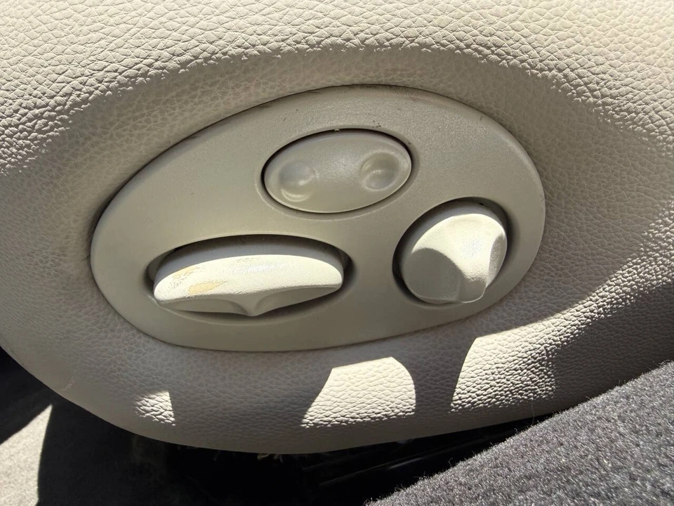 1999 Jaguar X308 XJR - Image 16 of 31