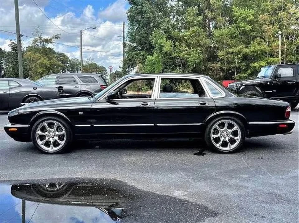 1999 Jaguar X308 XJR - Image 6 of 7