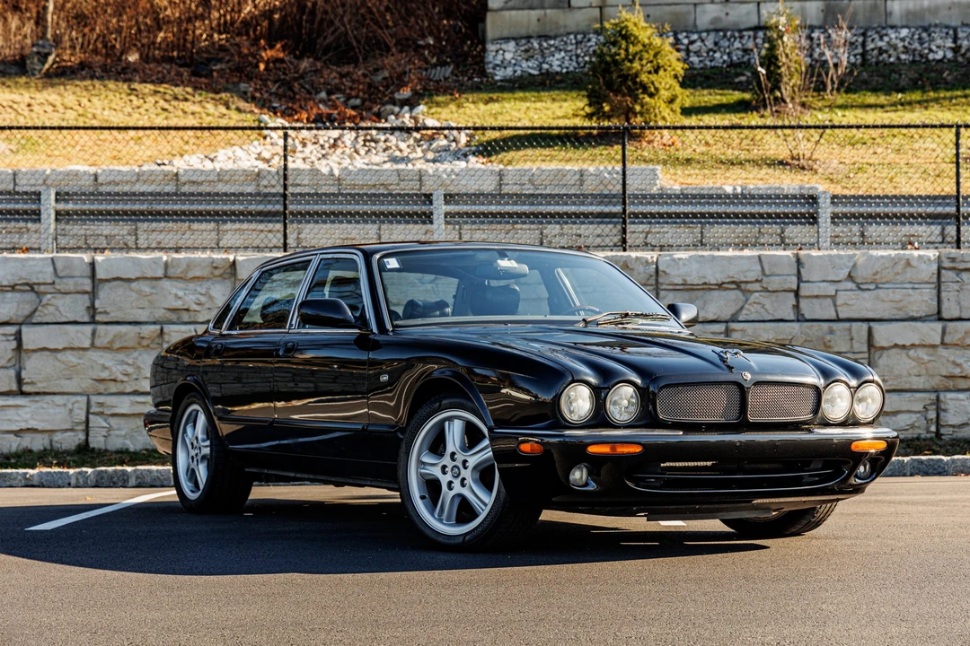 1999 Jaguar X308 XJR - Image 3 of 31