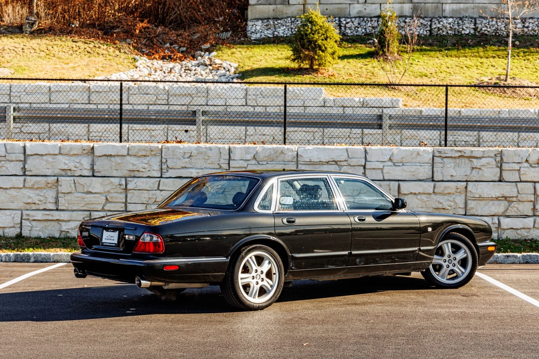1999 Jaguar X308 XJR - Image 6 of 31