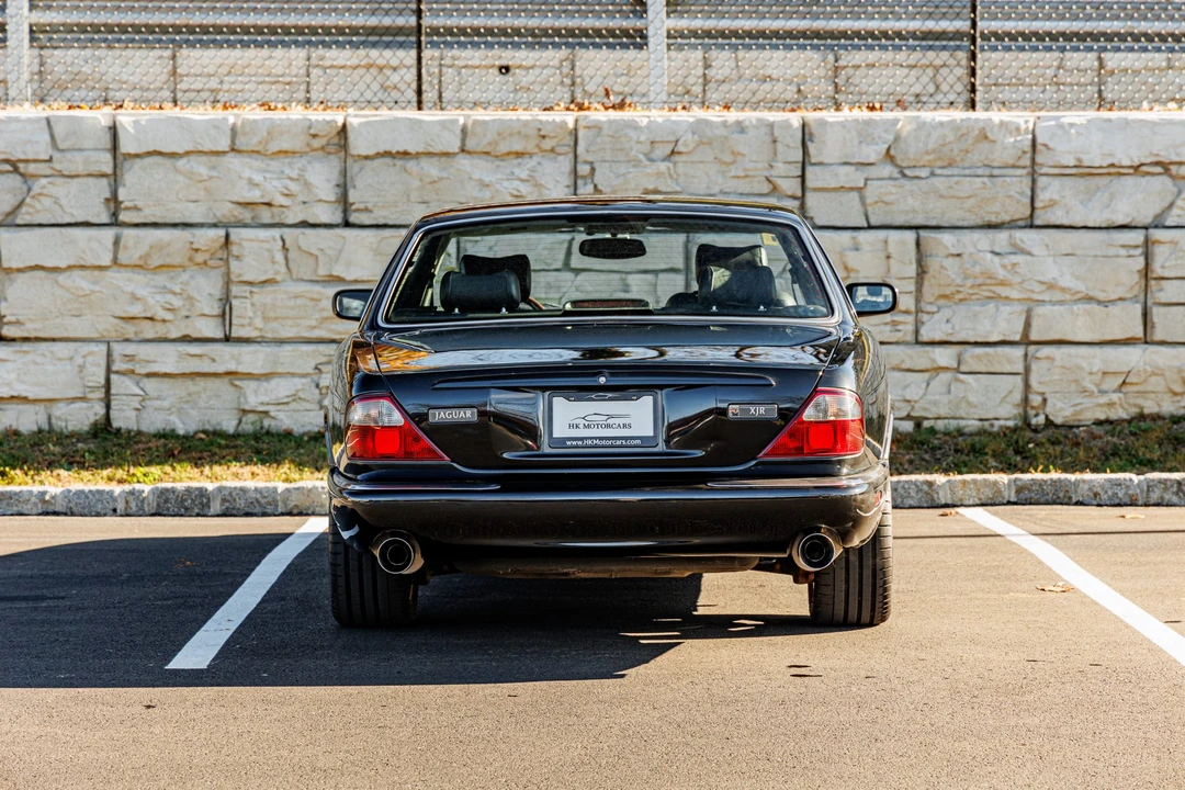 1999 Jaguar X308 XJR - Image 10 of 31