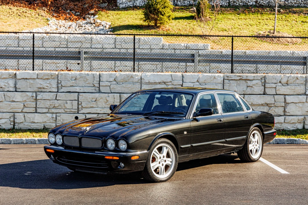 1999 Jaguar X308 XJR - Image 18 of 31