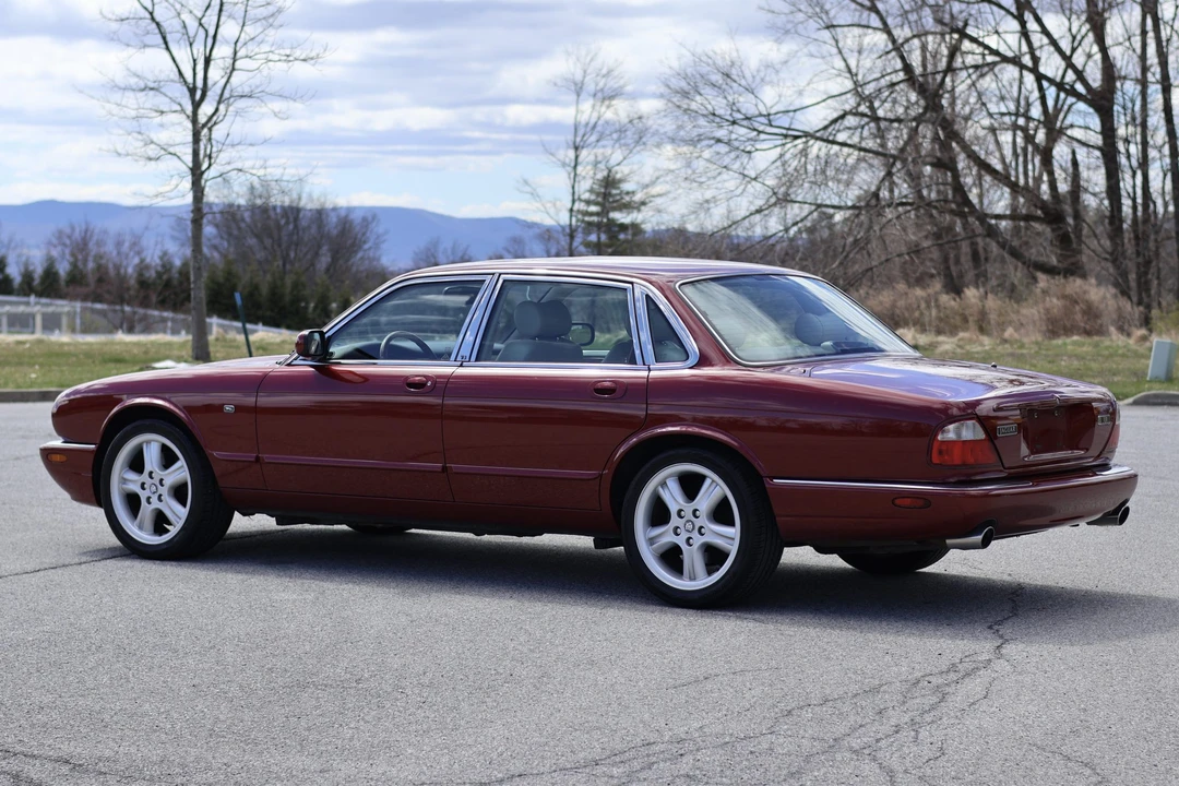 1999 Jaguar X308 XJR - Image 12 of 31