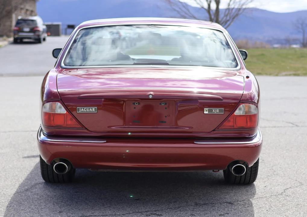 1999 Jaguar X308 XJR - Image 10 of 31