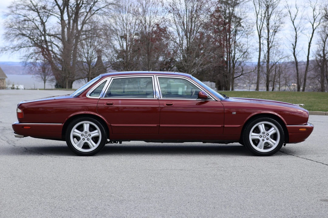 1999 Jaguar X308 XJR - Image 7 of 31